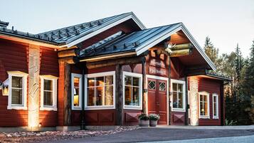 EntrĂ©e de lâhĂ©bergement