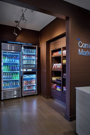 Servicio de la propiedad. Fairfield Inn & Suites by Marriott Alexandria