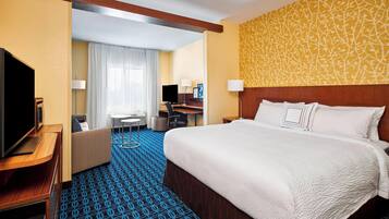 1 bedroom, premium bedding, down comforters, pillowtop beds
