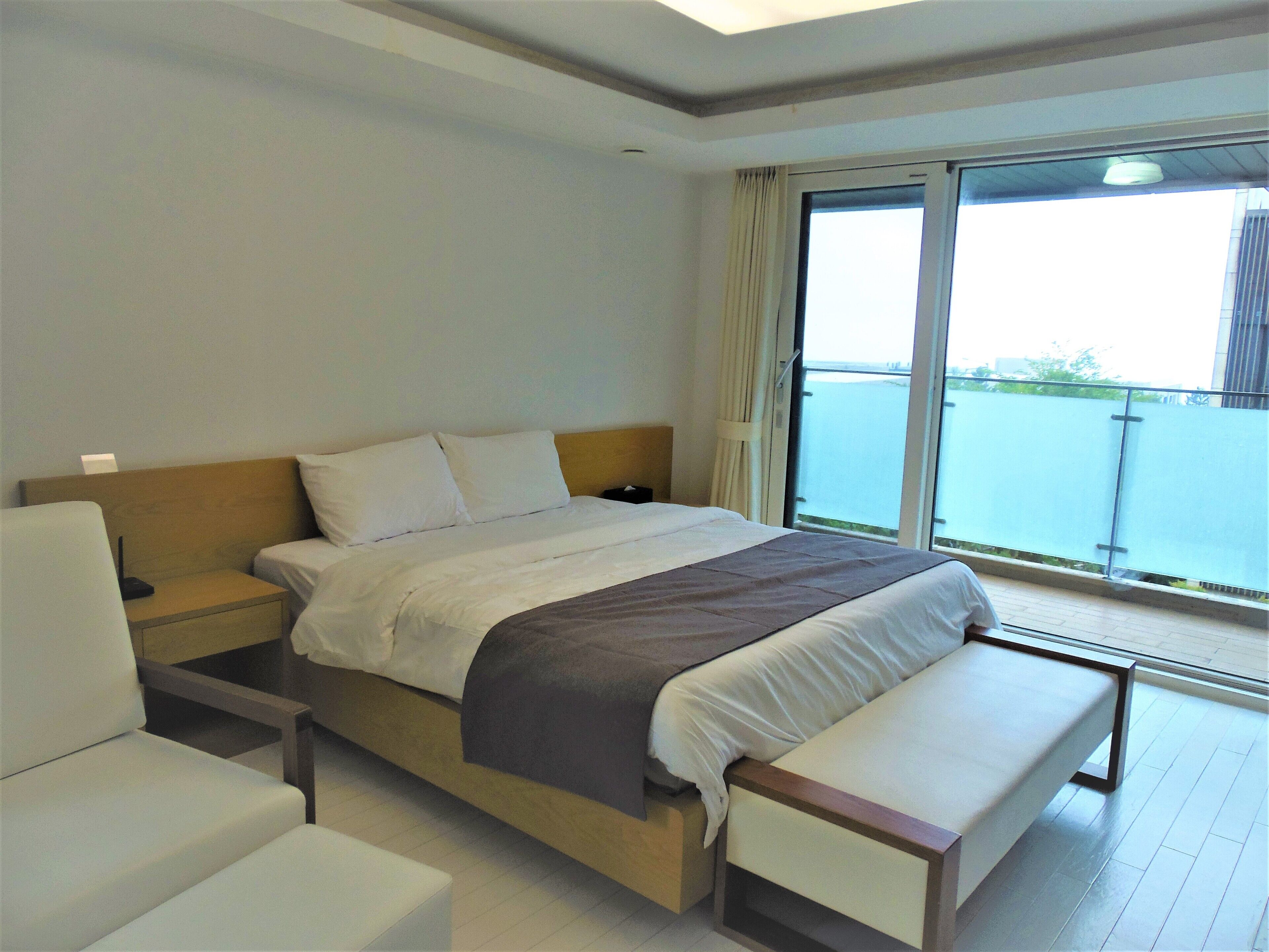 皇家套房, 1 张大床 | 高档床上用品、客房内保险箱、免费 WiFi