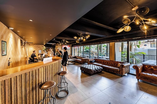 BUNK Surfers Paradise - International Backpacker Hostel