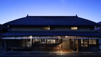 Front of property – evening/night