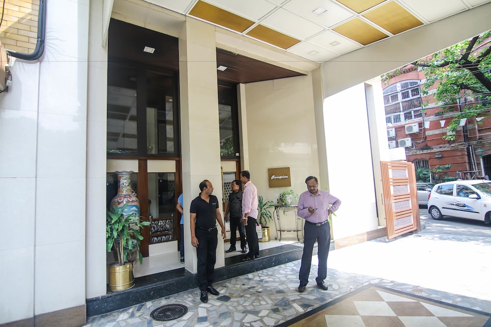 Lytton Hotel by null