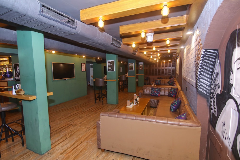 Lytton Hotel by null