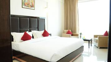 Executive Double Room | Egyptian cotton sheets, premium bedding, down duvets