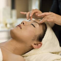 Tratamentos corporais, esfoliação corporal, massagens