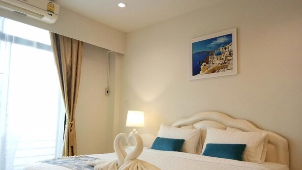 Superior Room - 108 Beds Hostel (Si Racha)