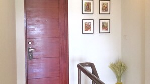 Interior - 108 Beds Hostel (Si Racha)
