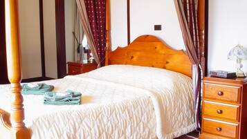 Riversleigh House | Soundproofing, iron/ironing board, cots/infant beds, rollaway beds