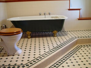 Mill End Lodge | Bathroom