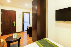 Basic Room | Desk, iron/ironing board