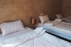 Deluxe Triple Room, 1 Bedroom, Mountain View, Executive Level