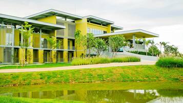 1 Bedroom Apartment | Exterior