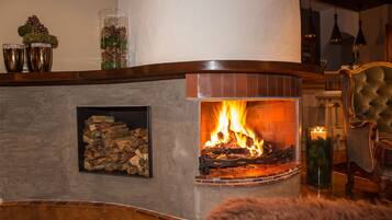 Exclusive Chalet | Lobby