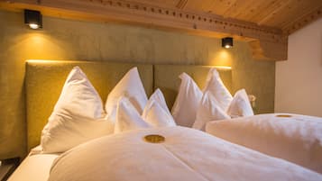 2 bedrooms, in-room safe, individually decorated, free WiFi