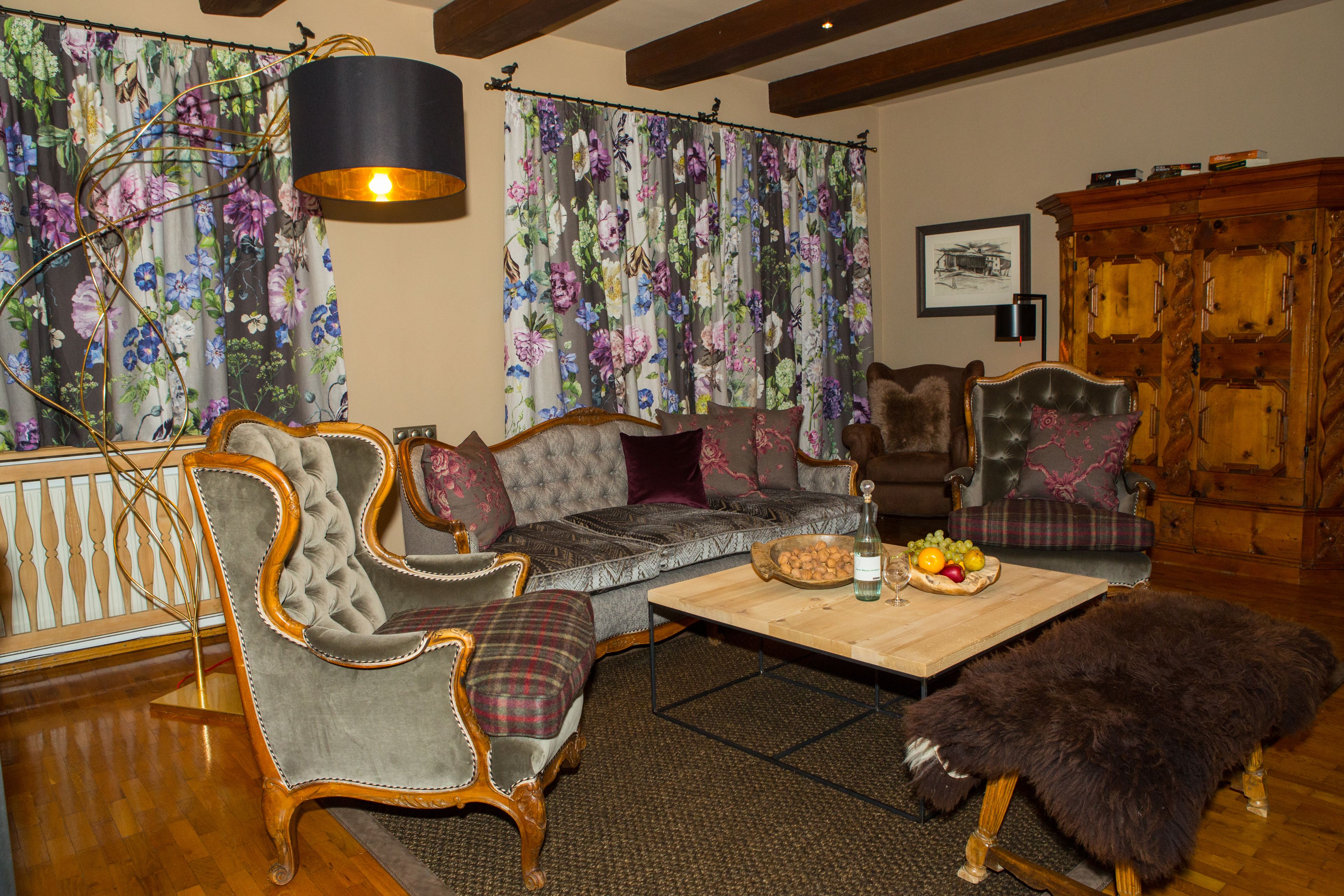 Chalet Brunnenhof | Area soggiorno | TV a schermo piatto