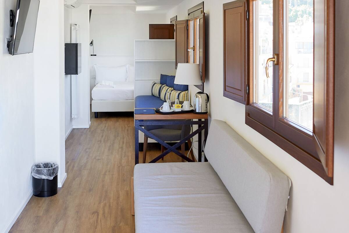 junior suite, sea view | 1 bedroom, premium bedding, minibar, in-room safe