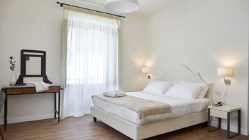 Biancheria da letto di alta qualità, minibar, una cassaforte in camera