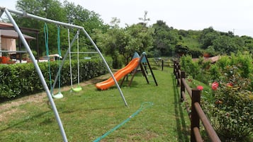 Children's play area - outdoor