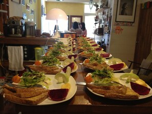 包含每日欧式早餐