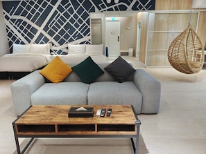 Quad/Family Room