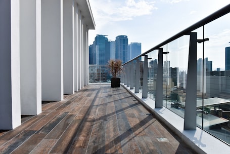 Luxury Double Room, Patio, Tower | Balkoni