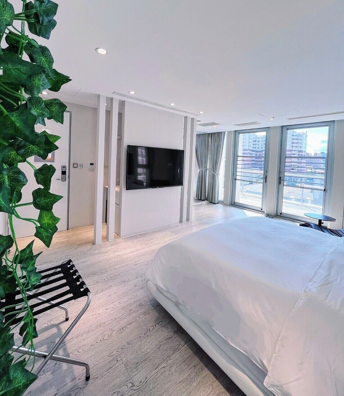 luxury designer double room | premium bedding, down duvets, desk, soundproofing