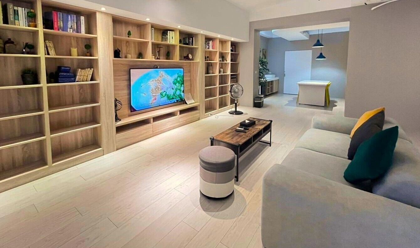 quad/family room | premium bedding, down duvets, desk, soundproofing