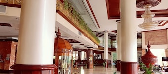 Oattara Thiri Hotel