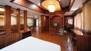Suite – signature