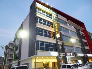Exterior - 9 Square Hotel - Bangi (Bandar Baru Bangi)