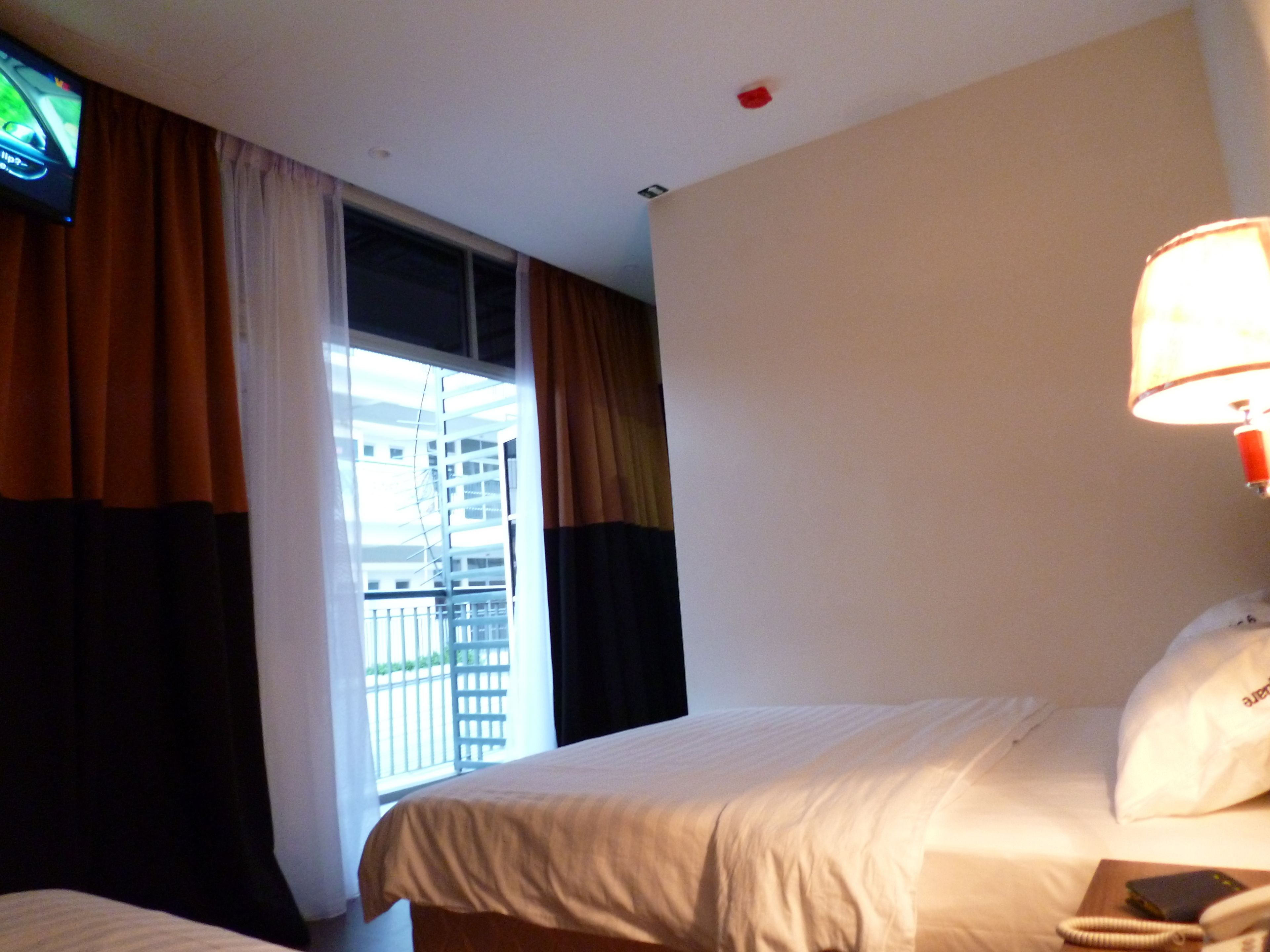 signature | desk, iron/ironing board, free wifi