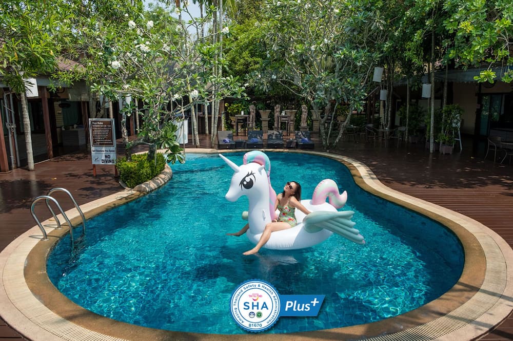 Baan Amphawa Resort & Spa