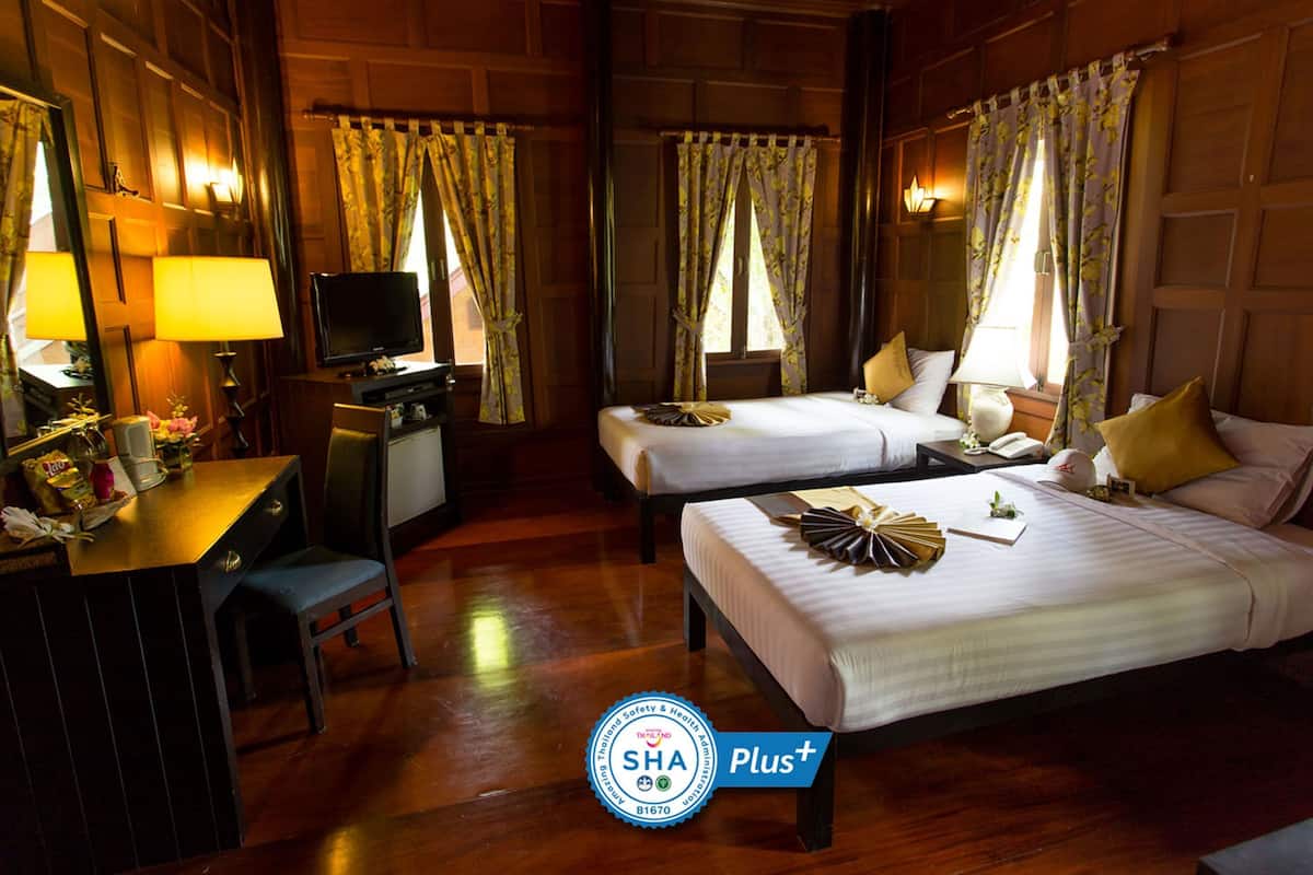 In-room safe, desk, blackout drapes, free WiFi