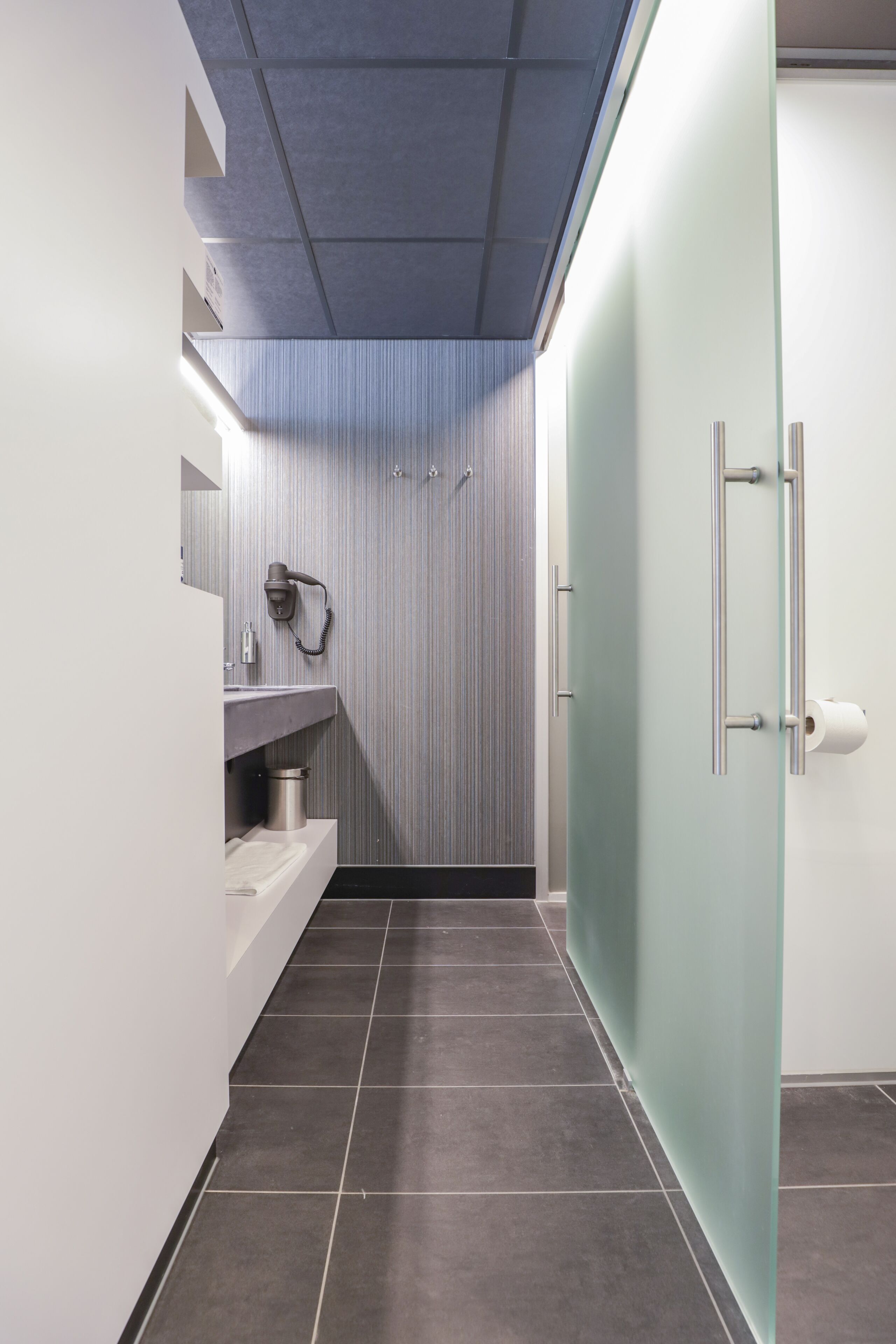 junior suite | bathroom | eco-friendly toiletries, hair dryer, towels, soap