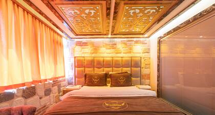 Holiday Business Otel