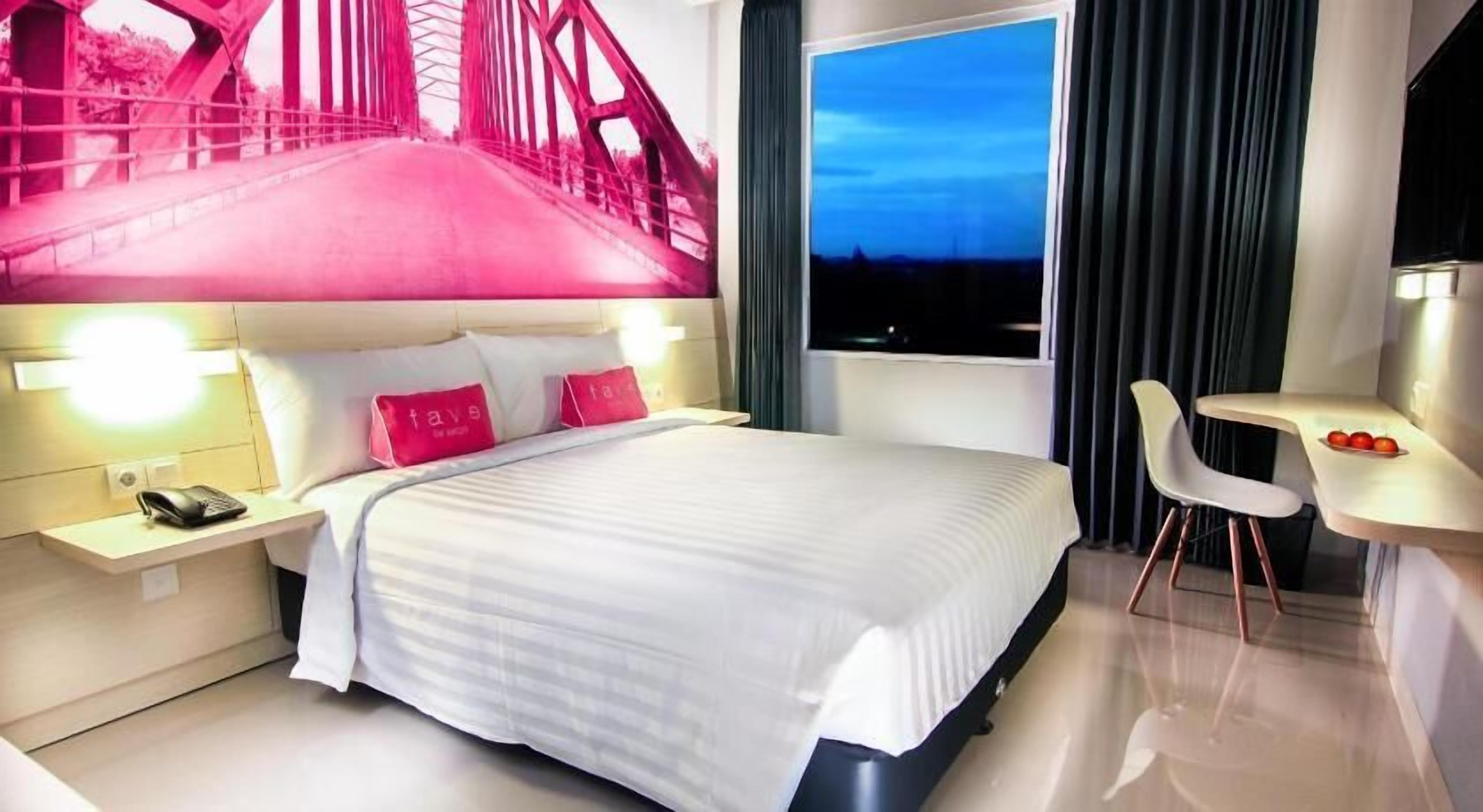 In-room safe, desk, laptop workspace, soundproofing