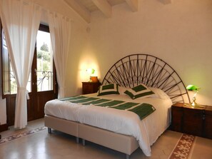 Luxury Villa, 4 Bedrooms, Private Pool, Garden View