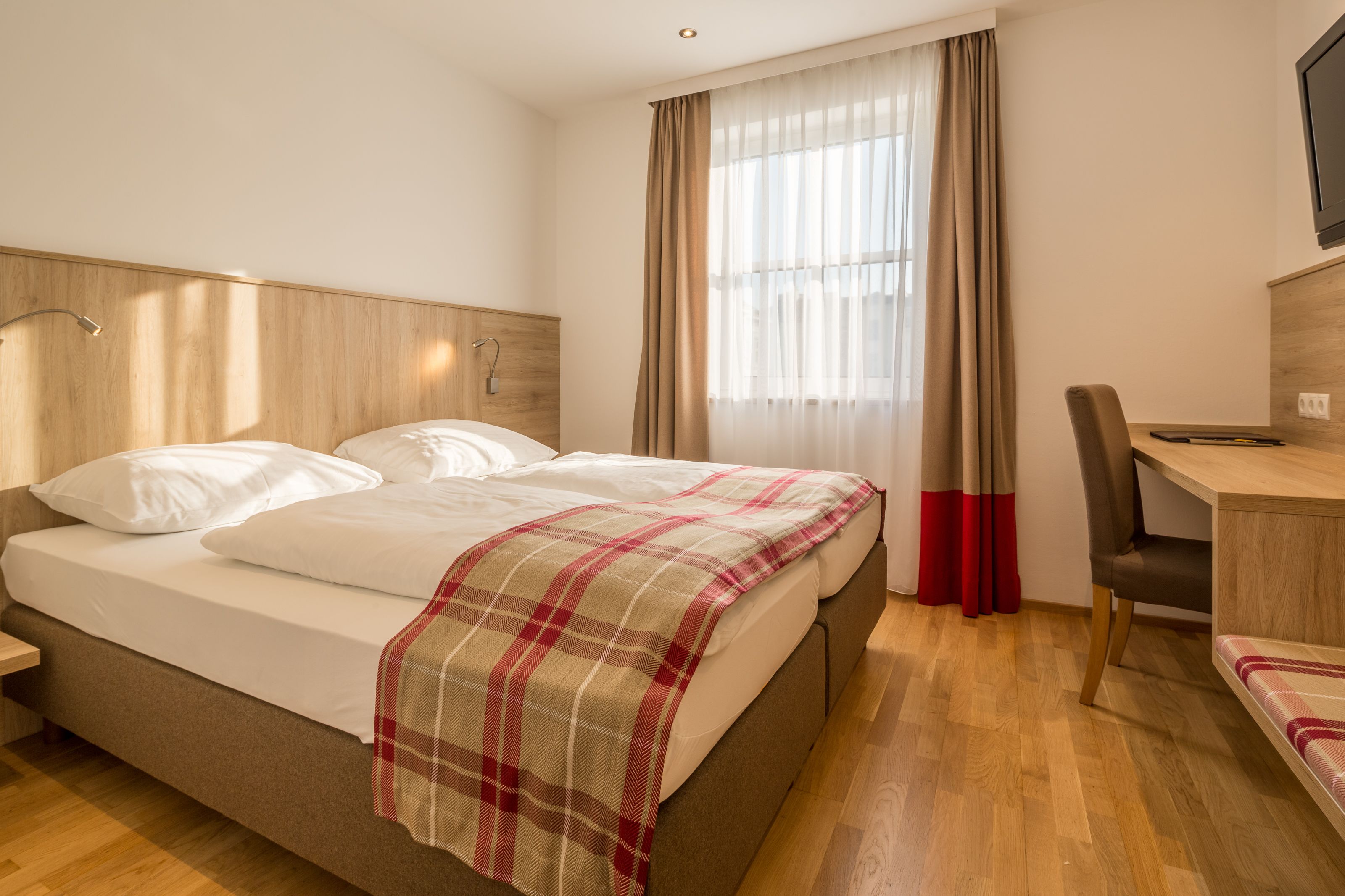 standard double or twin room | in-room safe, desk, soundproofing, cots/infant beds