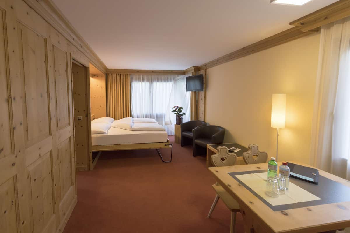 Chambre Familiale, 2 chambres, vue montagne