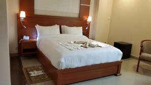 In-room safe, desk, soundproofing, free WiFi - C fun Addis Hotel (Addis Ababa)