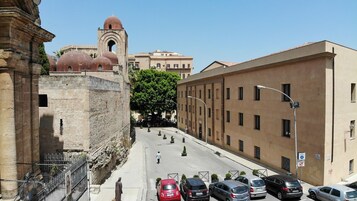 Konaklama yerinin ön cephesi
