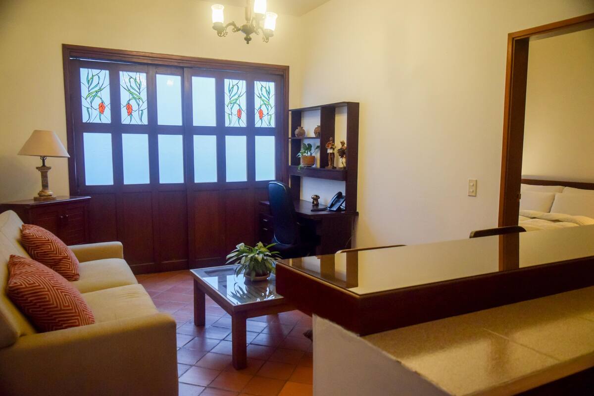 1 dormitorio, ropa de cama de alta calidad, minibar y caja fuerte