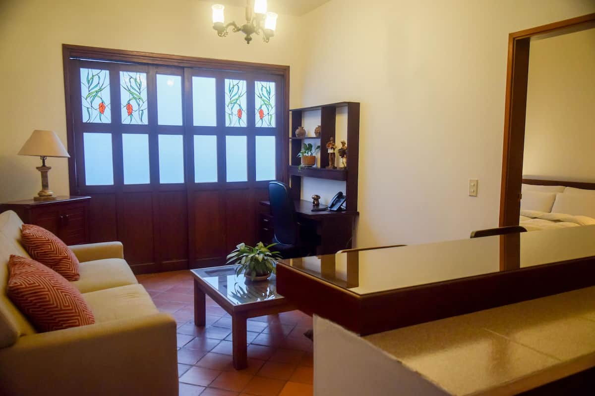 1 bedroom, premium bedding, minibar, in-room safe