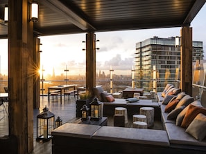 Cocktail bar - Novotel London Canary Wharf Hotel (London)