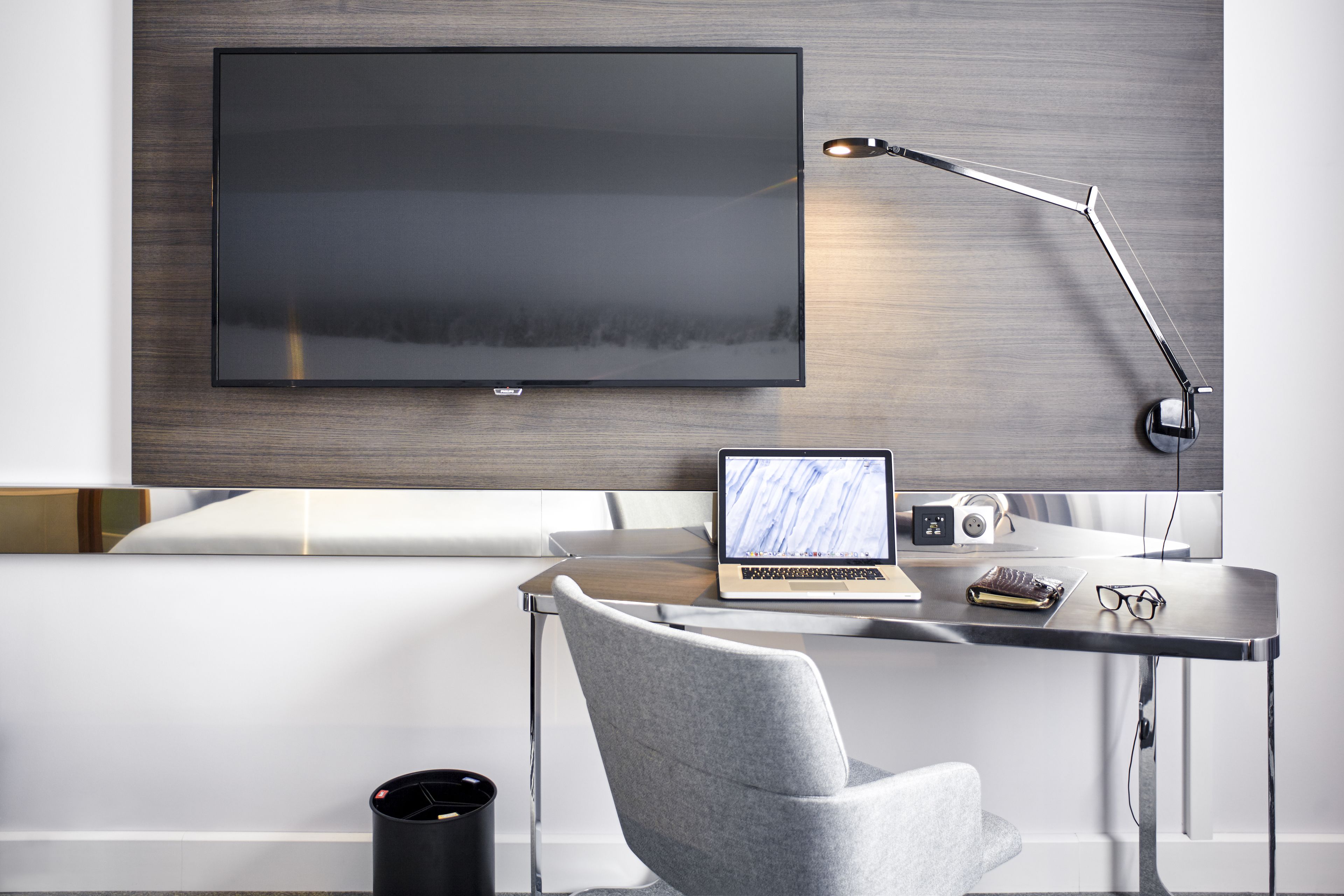 1 bedroom, in-room safe, laptop workspace, iron/ironing board