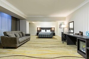 Room - Shymkent Grand Hotel (Shymkent)