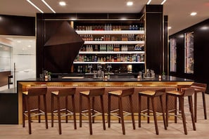 Tapas bar - AC Hotel by Marriott Minneapolis Downtown (Minneapolis)