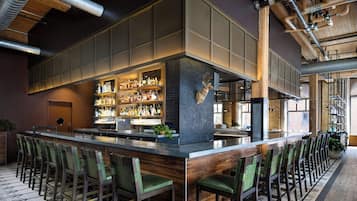 2 bars/lounges, rooftop bar