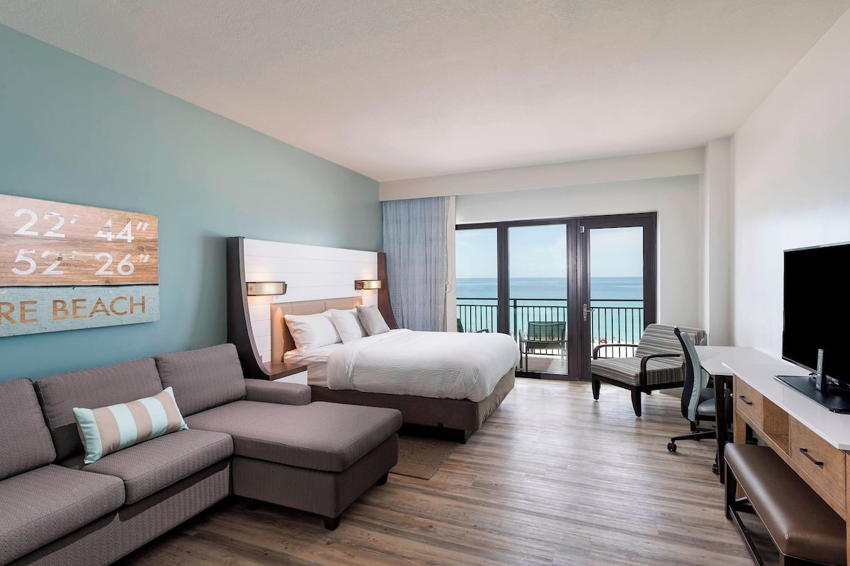 Suite, 2 Queen Beds, Non Smoking, Balcony | Premium bedding, desk, laptop workspace, blackout drapes